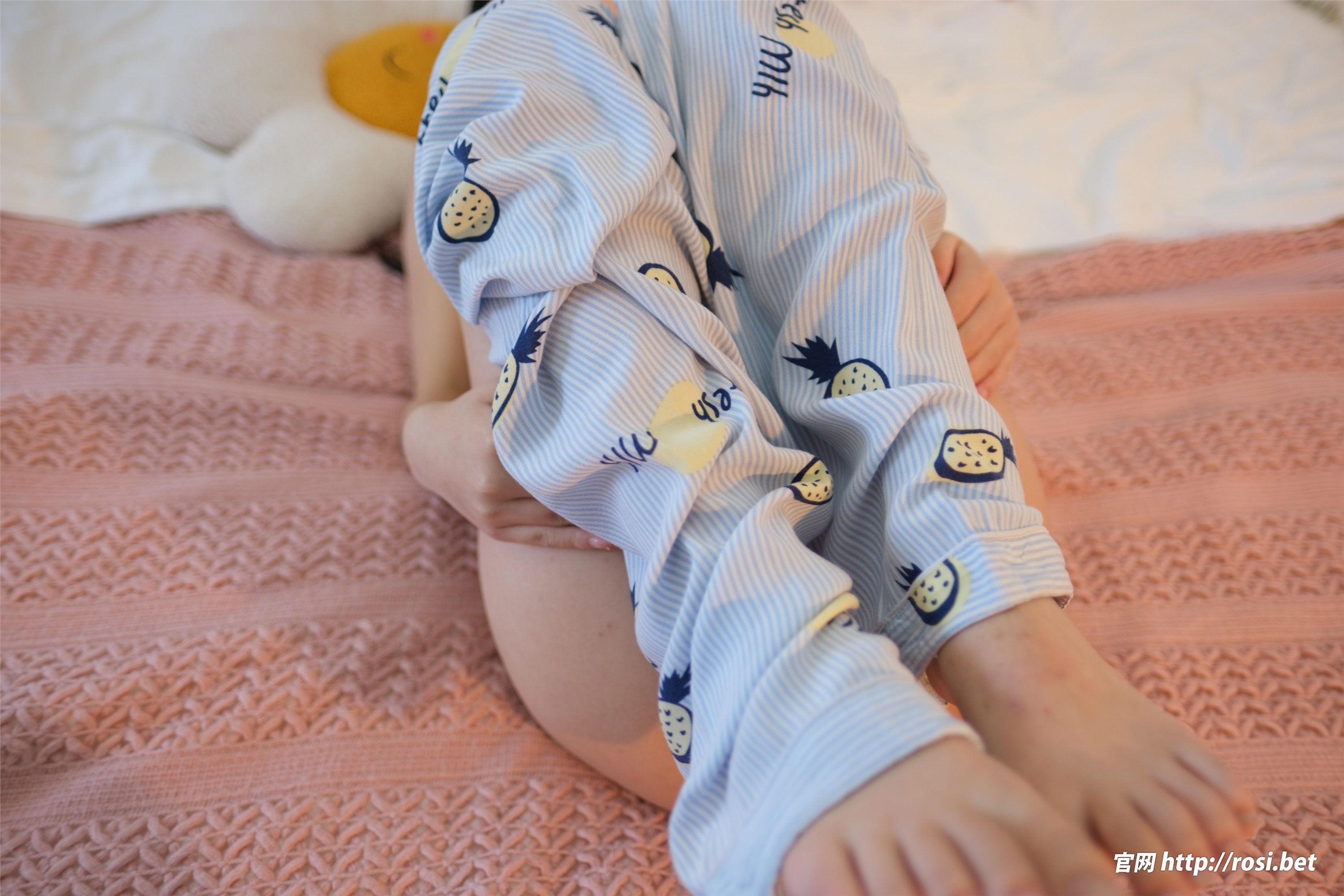 ROSI写真 2024.10.29 NO.4712